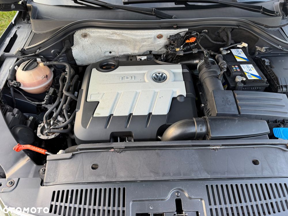 Volkswagen Tiguan 2.0 TDI DPF 4Motion DSG Track & Field - 17