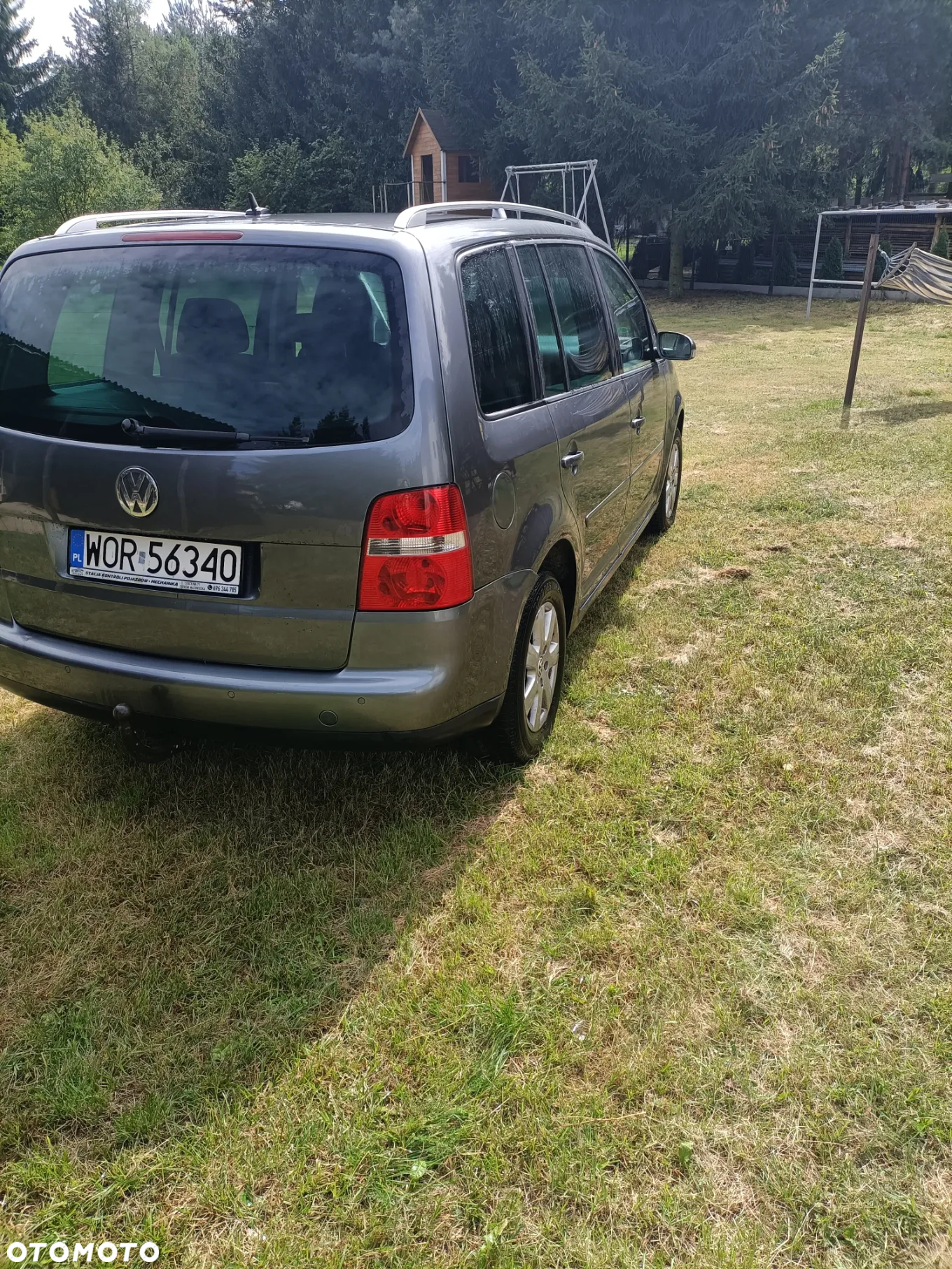 Volkswagen Touran 2.0 TDI DPF Highline - 9