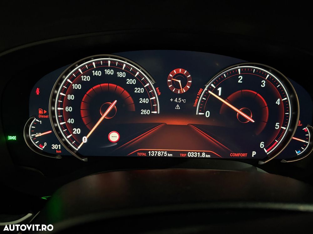 BMW Seria 5 520d EfficientDynamics Edition AT - 10