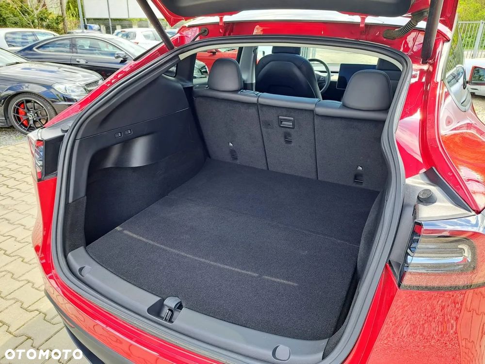 Tesla Y Model Long Range Dual Motor AWD - 18