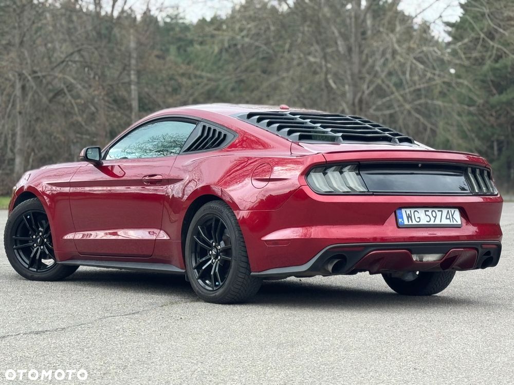 Ford Mustang 2.3 EcoBoost - 8