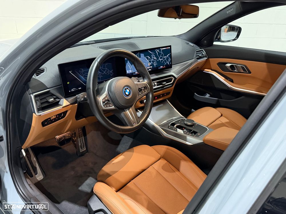 BMW 330 e Pack Desportivo M Pro Auto - 5