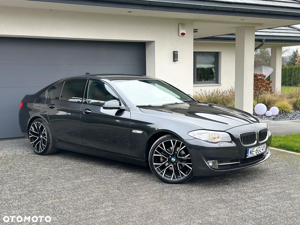 BMW Seria 5 520d - 5