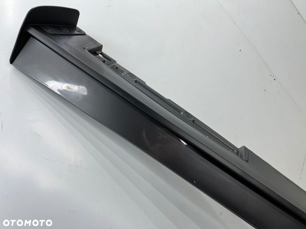 Listwa progowa Mazda 3 IV BP 18r.- lewa nakładka progu zewnętrzna lewy próg BCJH-51P51 - 2