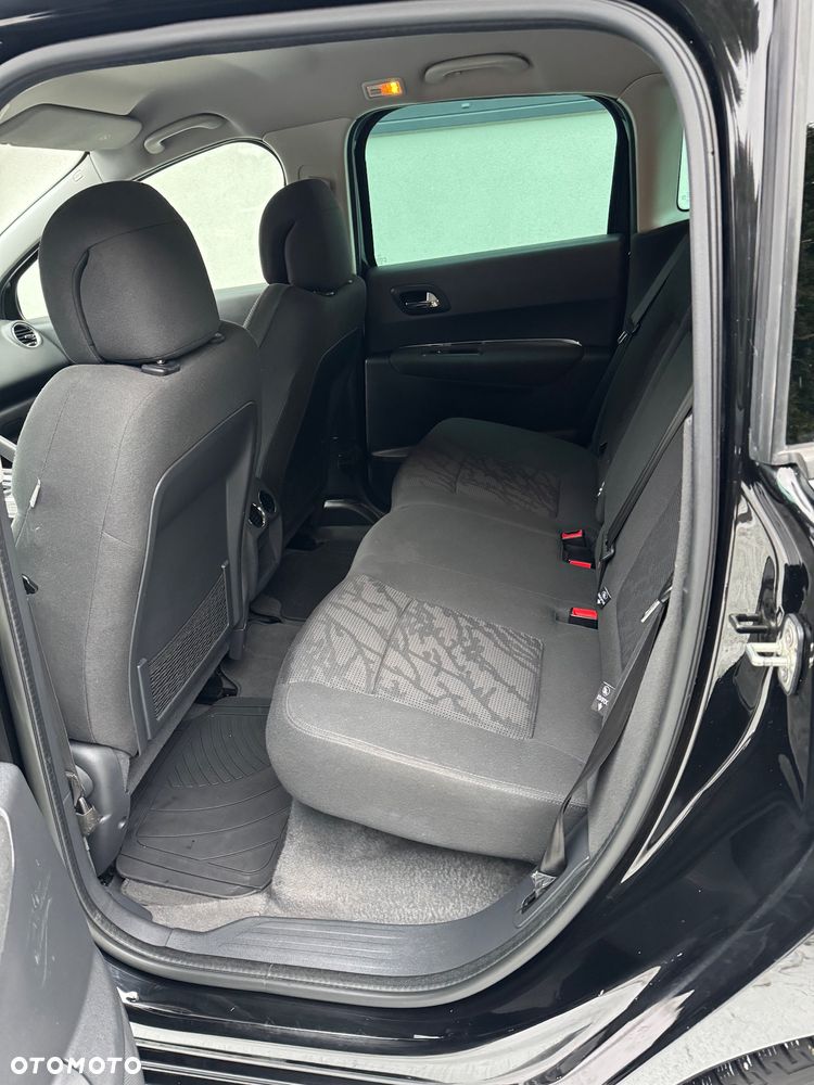 Peugeot 3008 2.0 HDi Allure - 17