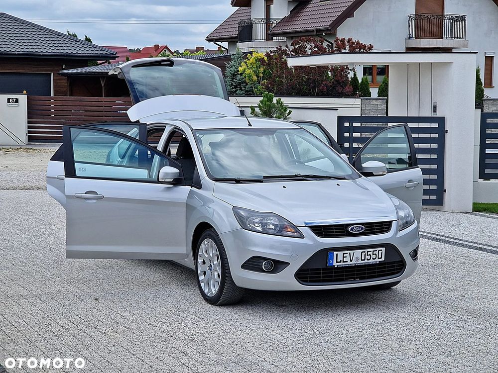 Ford Focus 1.6 16V Fun - 19