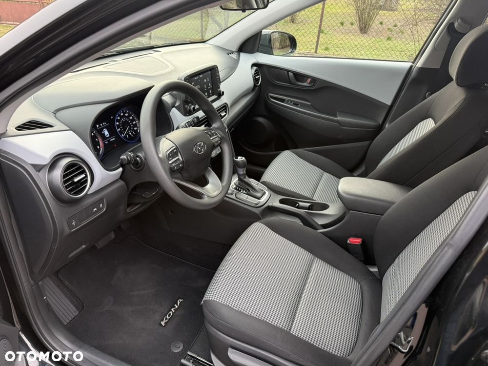 Hyundai Kona - 9