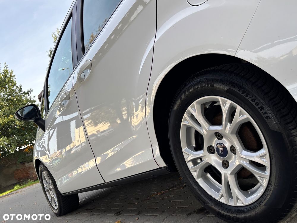 Ford B-MAX 1.0 EcoBoost Titanium - 13