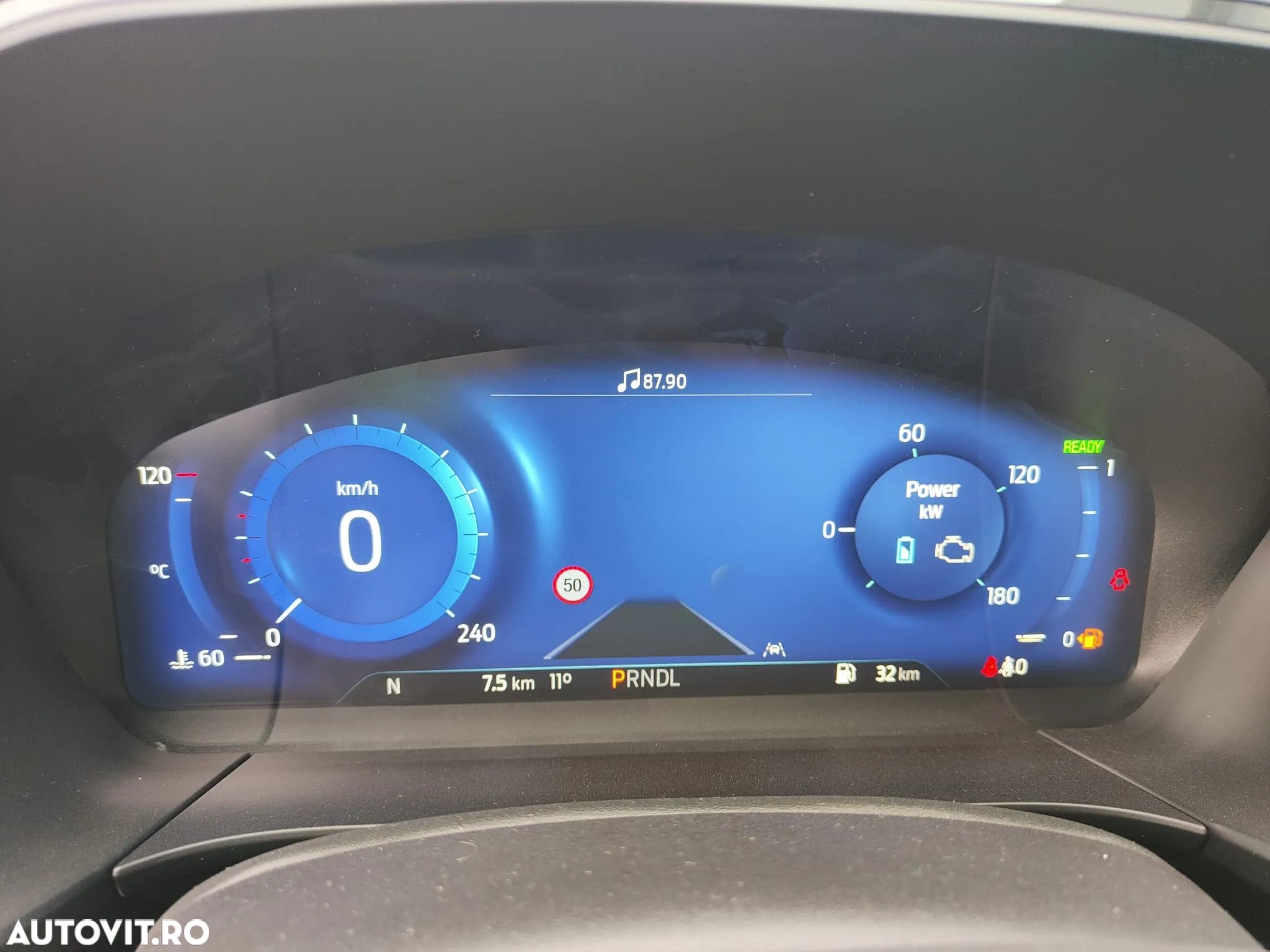 Ford Kuga 2.5 Duratec FWD FHEV ST-Line X - 15