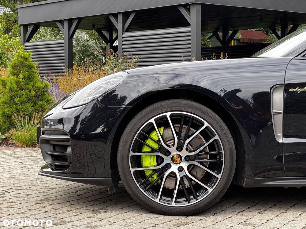 Porsche Panamera 4 E-Hybrid Platinum Edition - 40