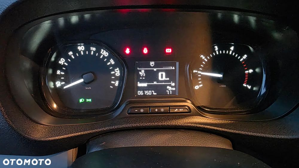 Toyota Proace - 31