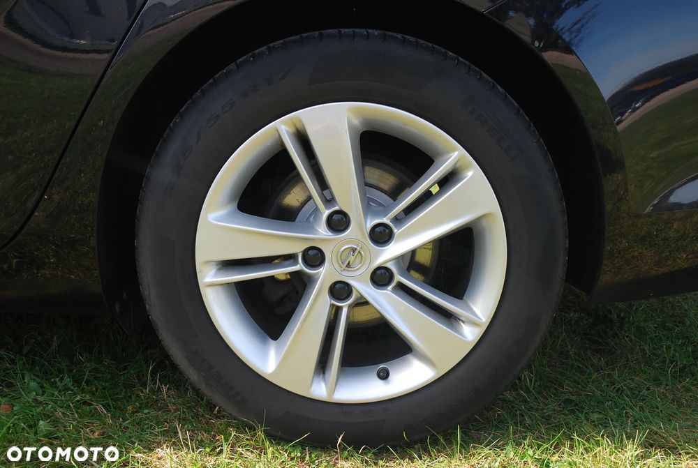 Opel Insignia - 16