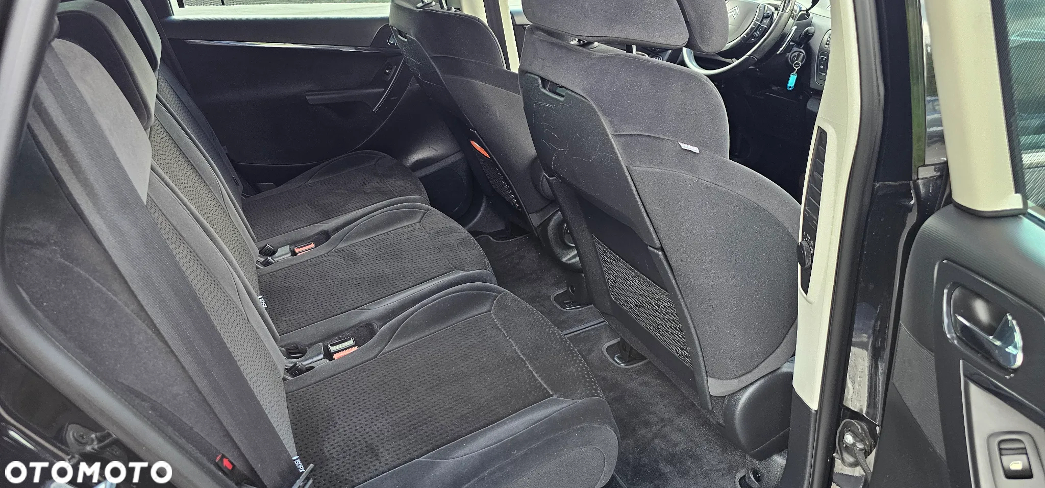 Citroën C4 Picasso 2.0 16V Exclusive - 28