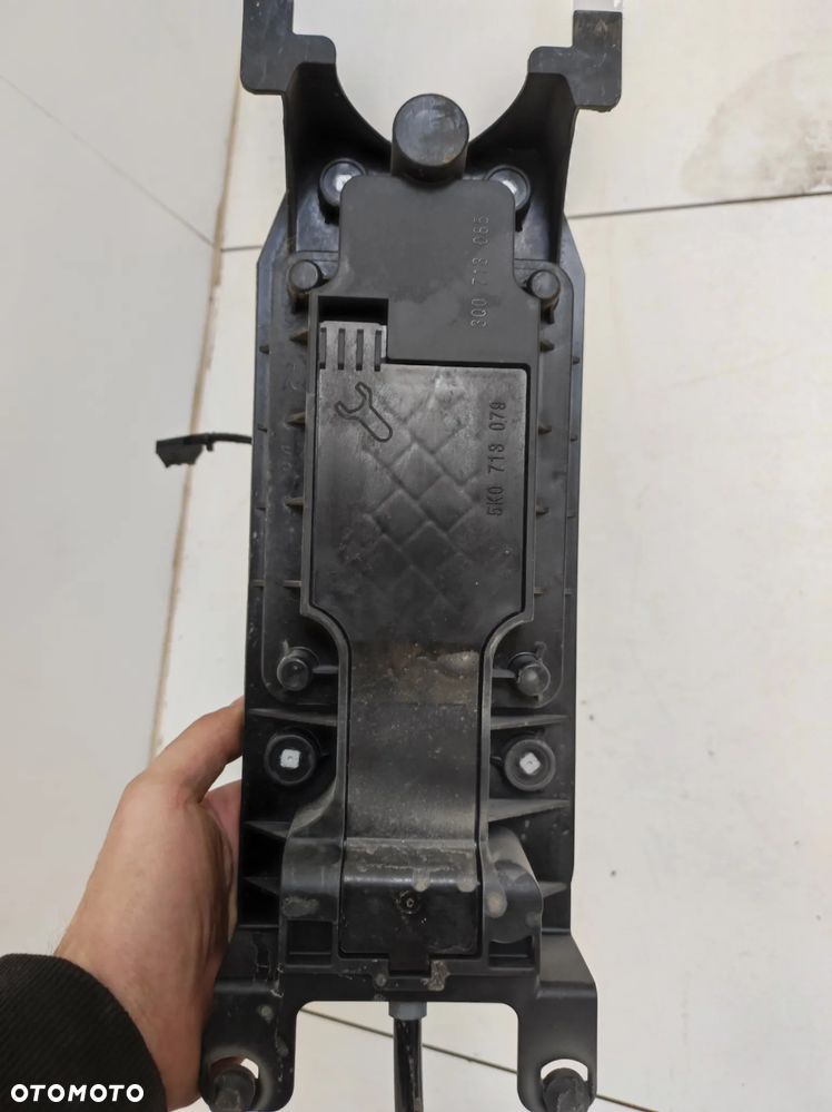 Lewarek wybierak gałka zmiany biegów Volkswagen PASSAT B8 2.0 TDI - 6