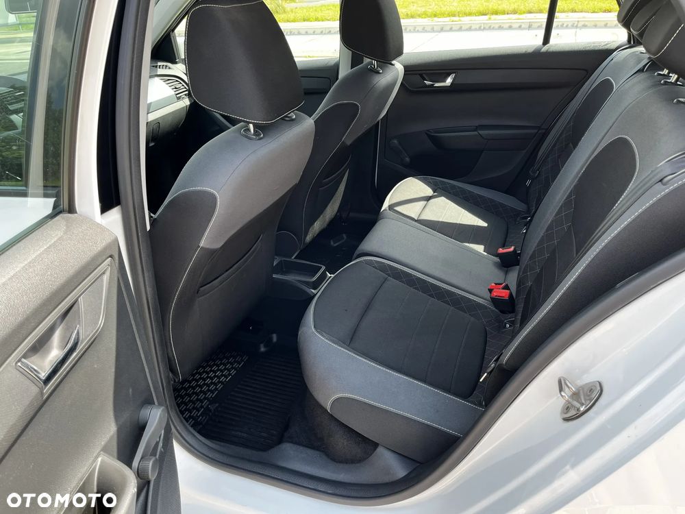 Skoda Fabia 1.0 TSI Style - 12