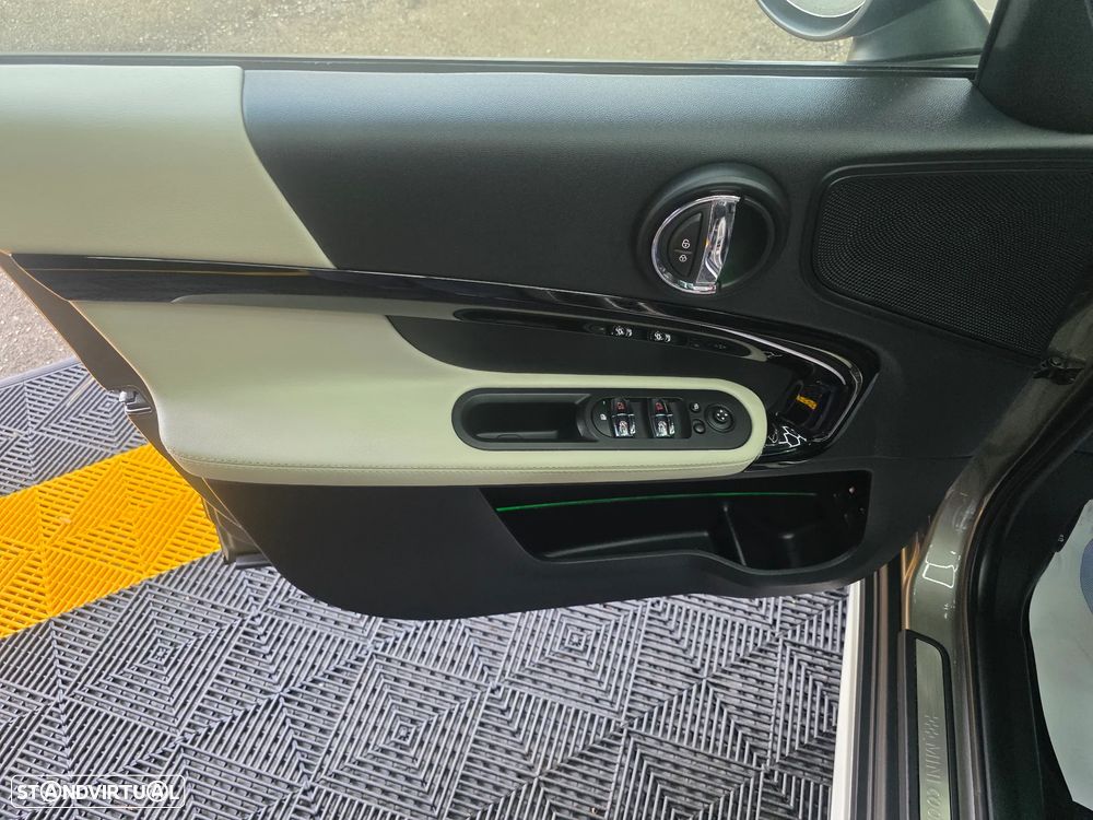 MINI Countryman Cooper SE ALL4 Auto - 15