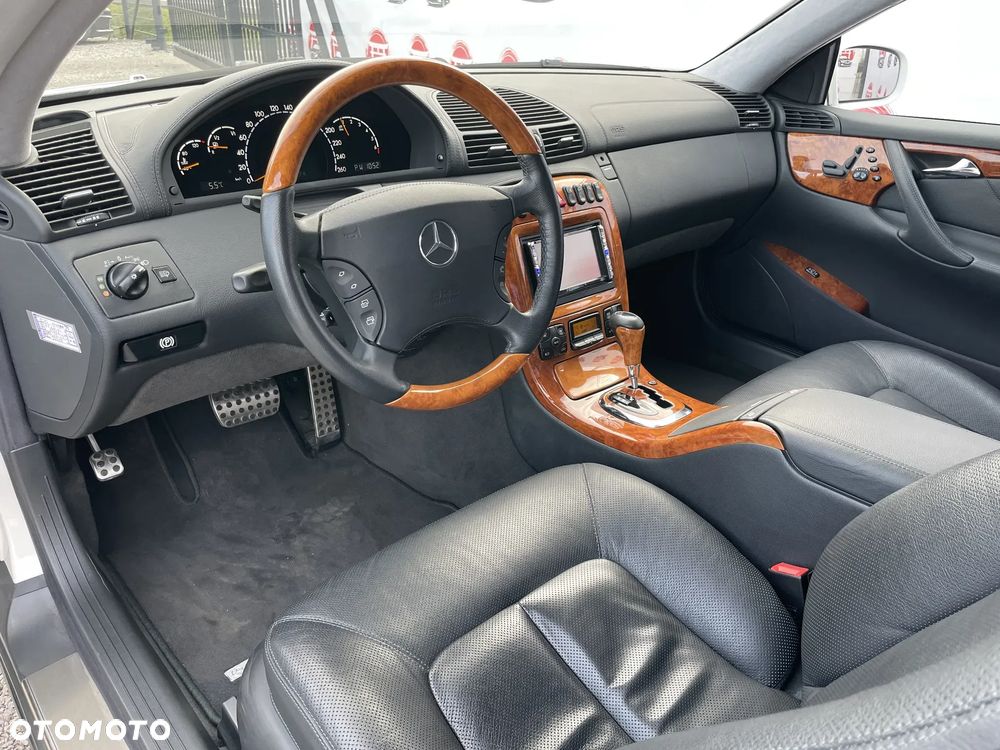 Mercedes-Benz CL 500 7G-TRONIC - 37
