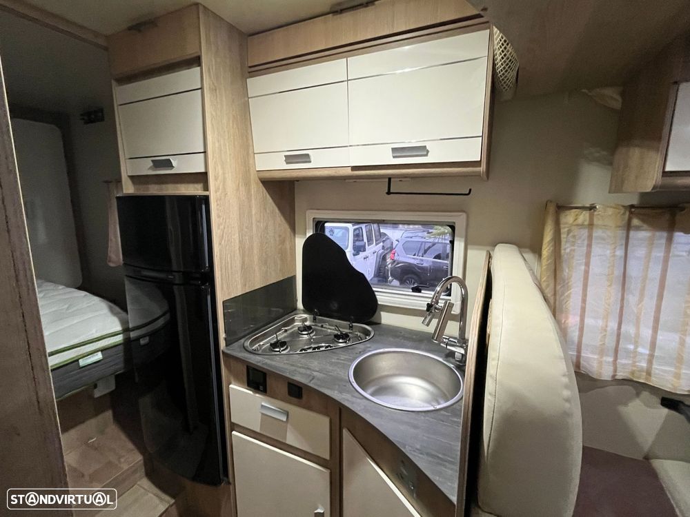 Citroen Jumper Outro - 35