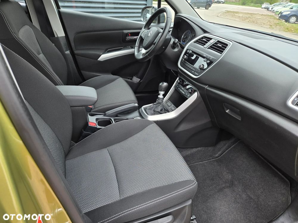 Suzuki SX4 1.6 DDiS Comfort - 28