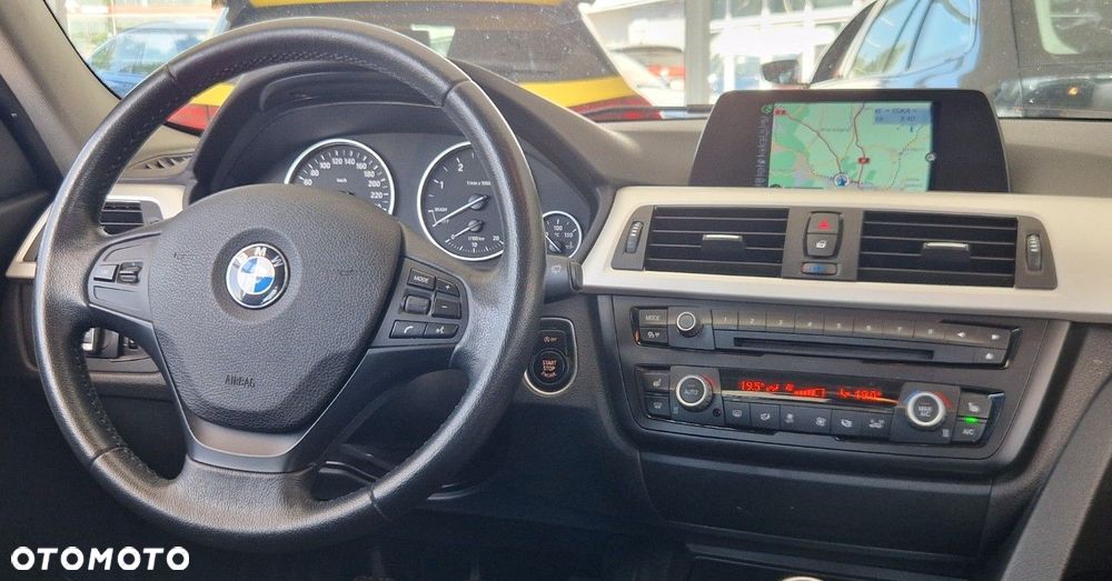 BMW Seria 3 316d Advantage - 21