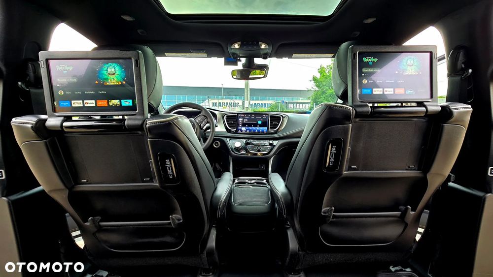 Chrysler Pacifica - 9