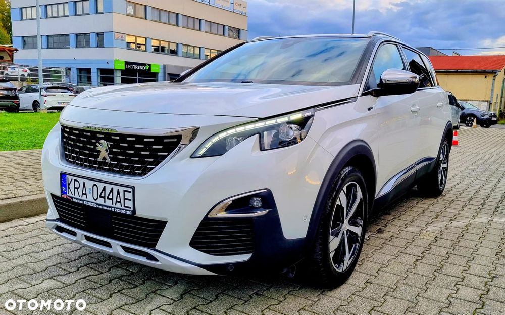 Peugeot 5008 - 11