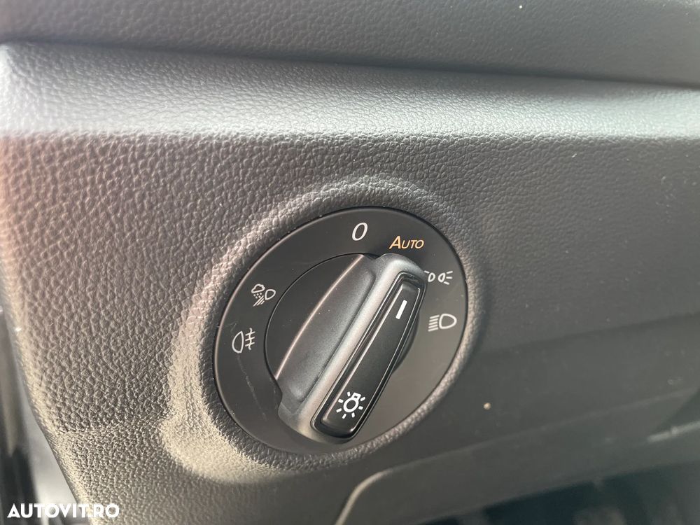 Volkswagen T-Roc 1.0 TSI Life - 13