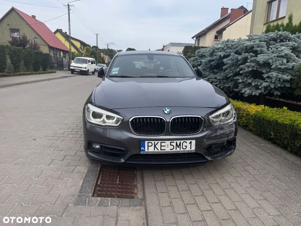 BMW Seria 1 118d Sport Line - 3