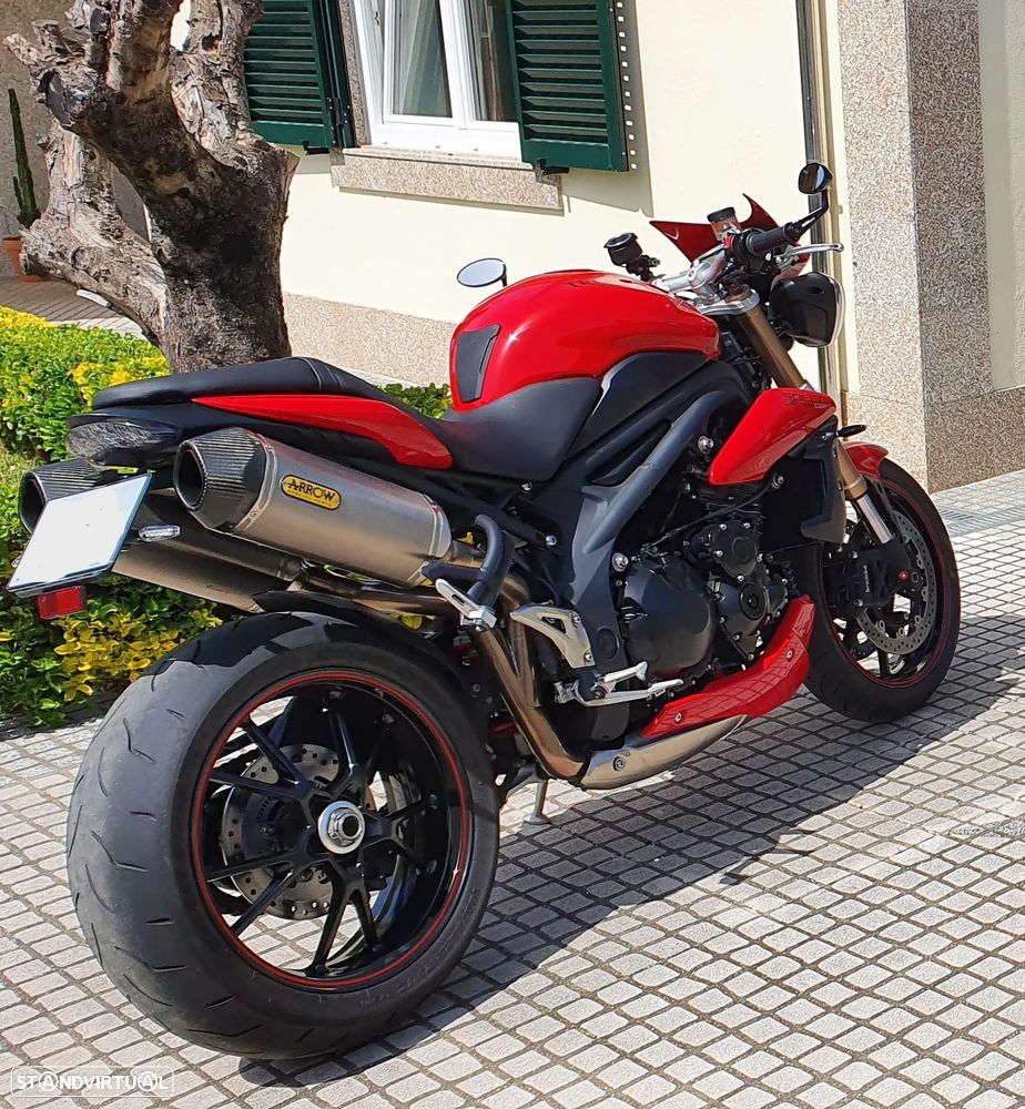 Triumph Speed Triple - 2