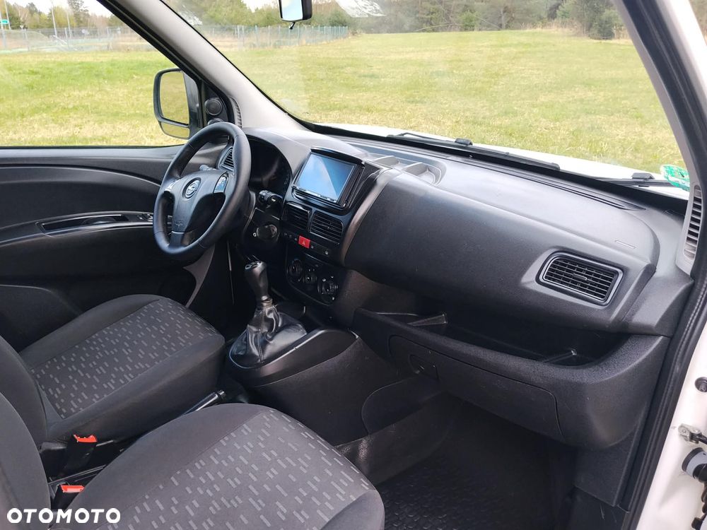 Opel Combo - 10
