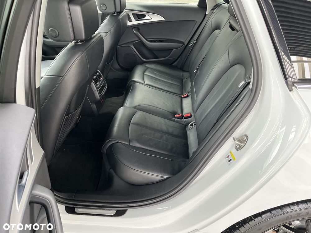 Audi A6 Avant 2.0 TDI Ultra S tronic - 28