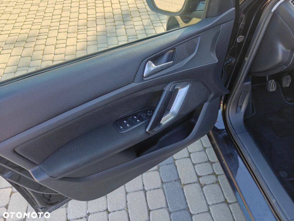 Peugeot 308 1.6 BlueHDi Active S&S - 15
