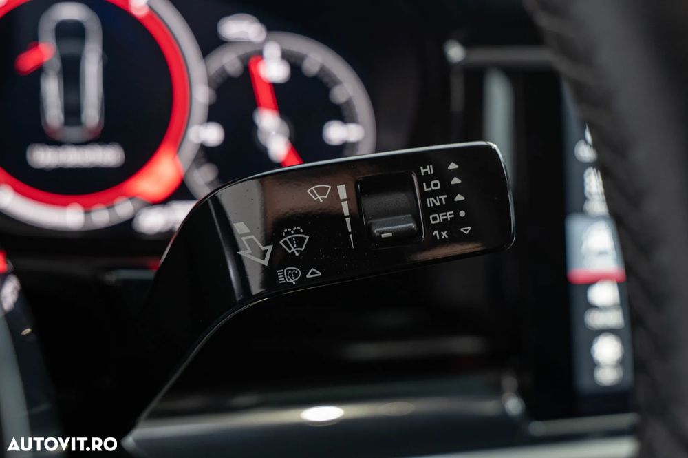 Porsche Panamera 4S Executive - 25