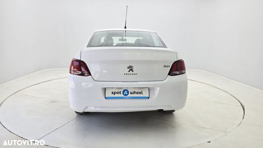 Peugeot 301 1.5 BlueHDI FAP Active - 8