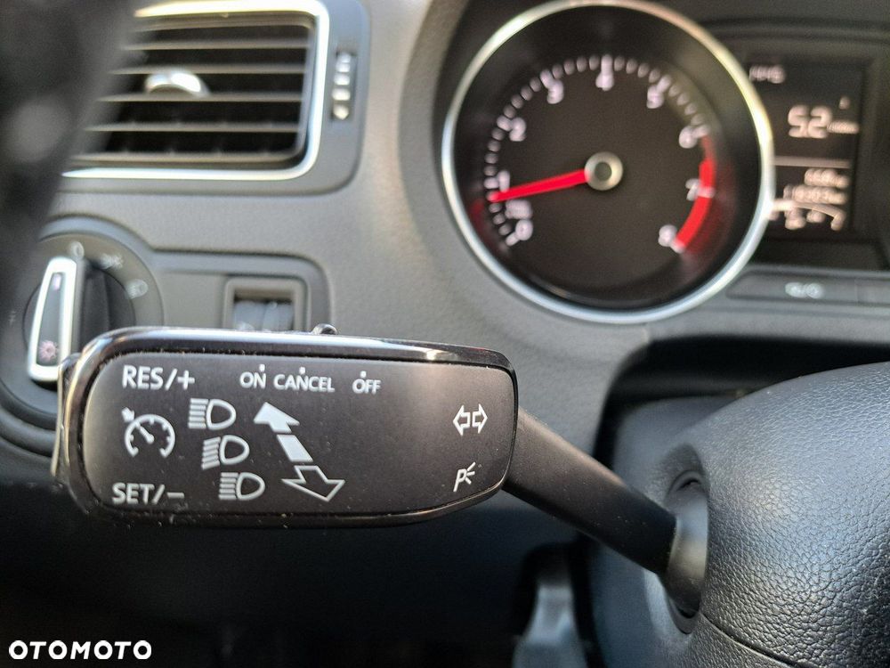 Volkswagen Polo 1.2 TSI BMT Comfortline - 23