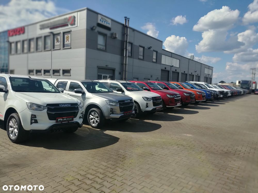 Isuzu D-Max 1.9 DC LSE - 32