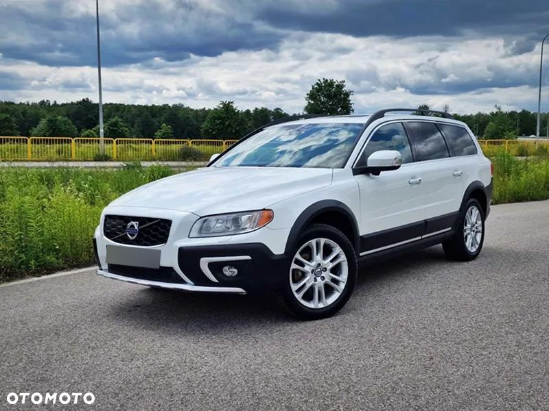 Volvo XC 70 - 4