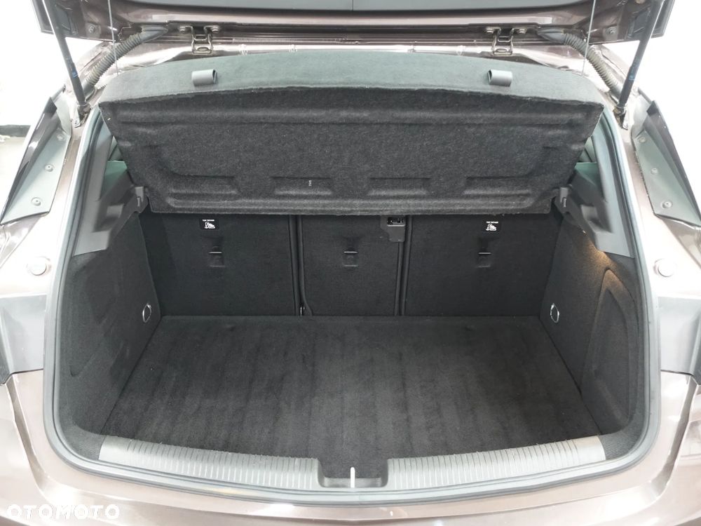 Opel Astra 1.4 Turbo Dynamic - 22