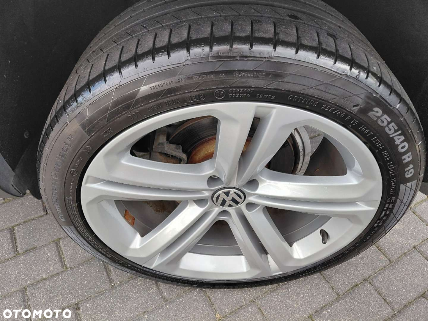 Volkswagen Tiguan - 9