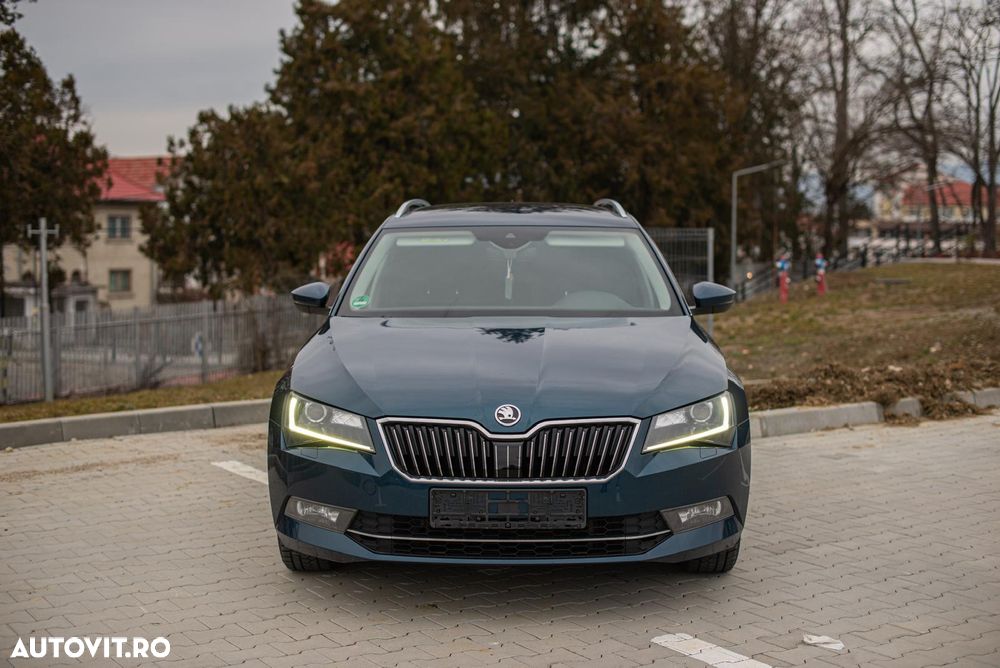 Skoda Superb 2.0 TDI DSG Active - 1