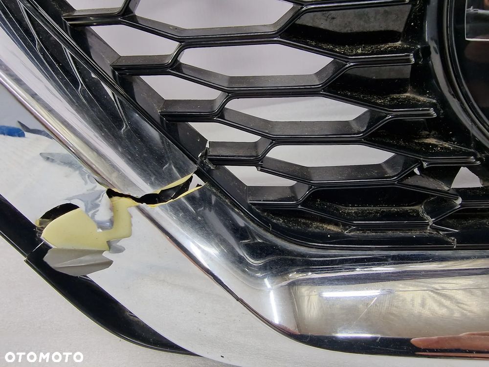 NISSAN QASHQAI II LIFT 17- ATRAPA / GRILL PRZEDNI PRZÓD / ZNACZEK NA KAMERE / POD RADAR , NR 62310HV3 , NR AUKCJI GR112 - 10