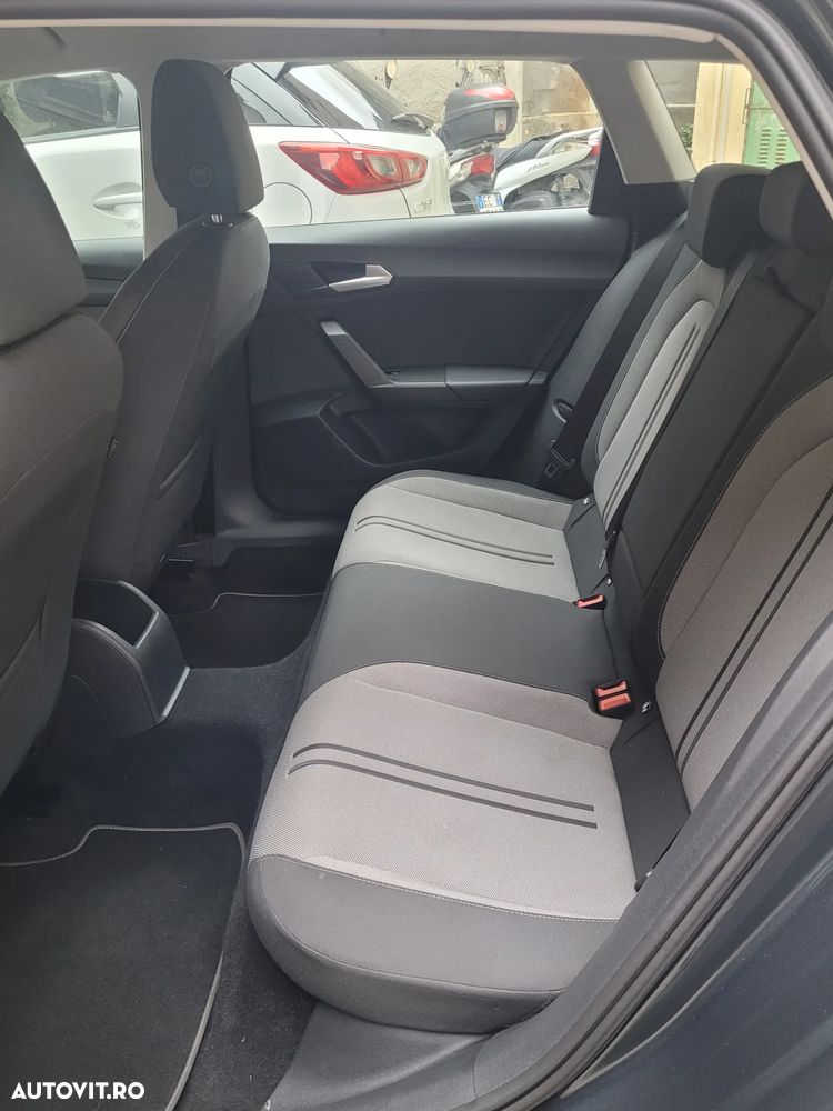 Seat Leon 1.0 eTSI OPF DSG Style Edition - 11