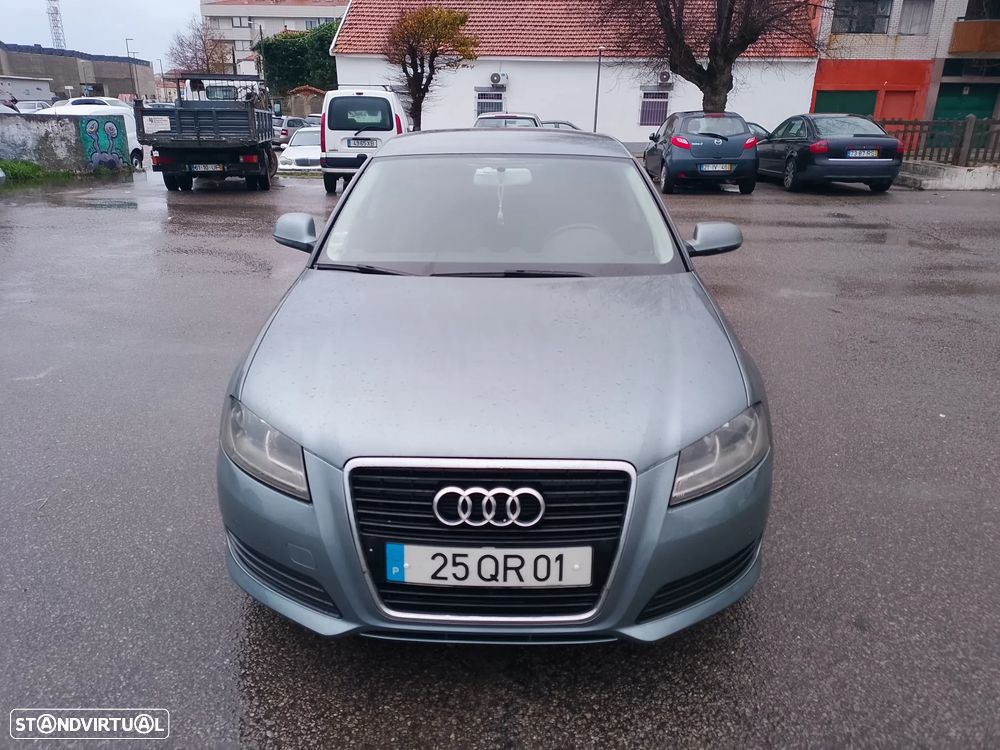 Audi A3 Sportback 2.0 TDi - 4