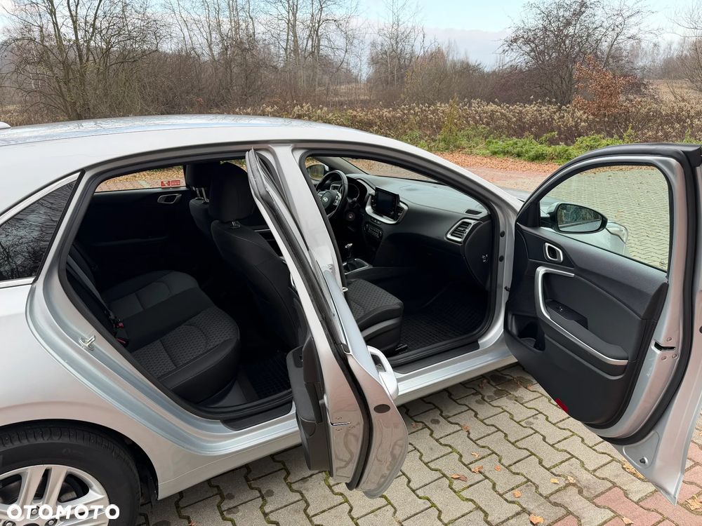 Kia Ceed 1.4 T-GDI M - 18