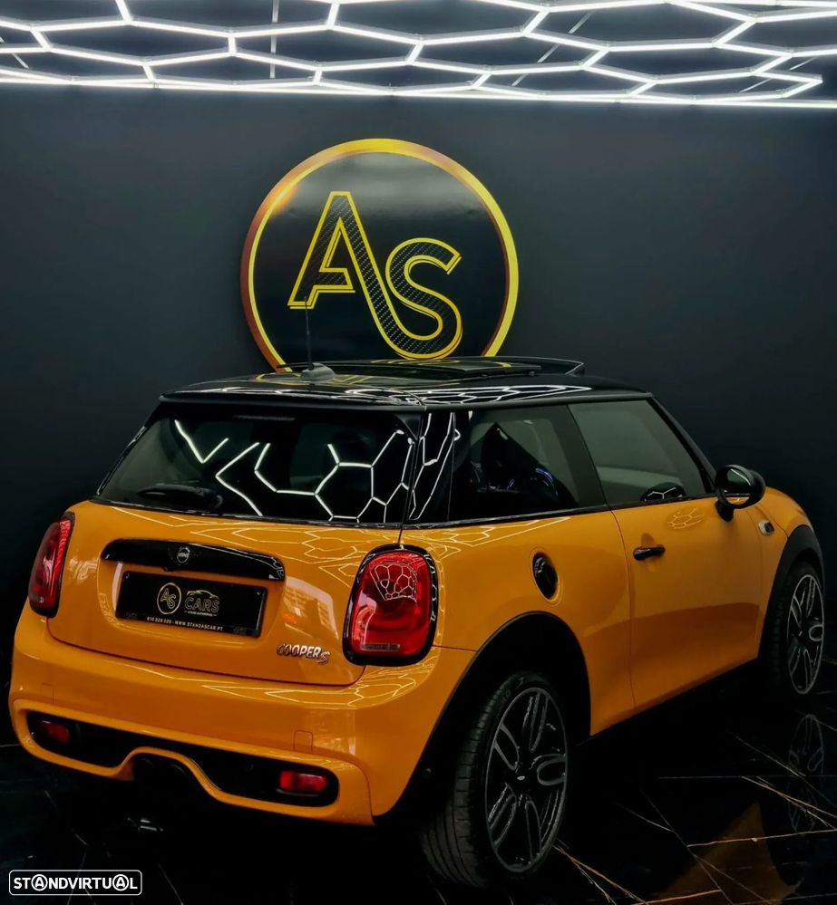 MINI 3 Portas - 30