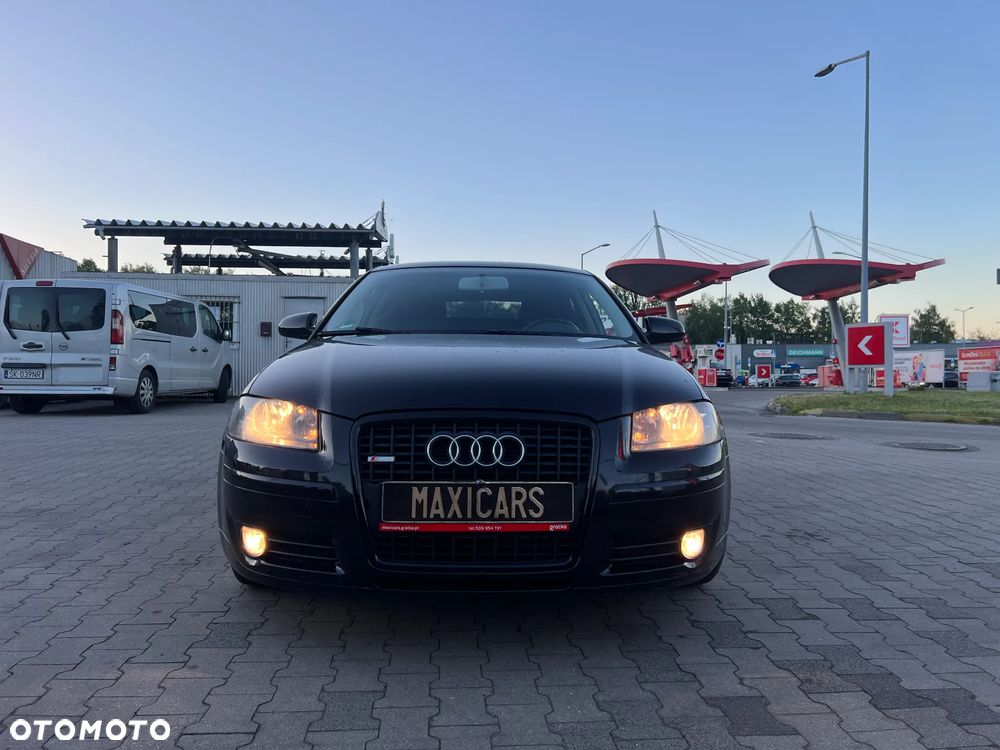 Audi A3 1.6 Ambiente - 3