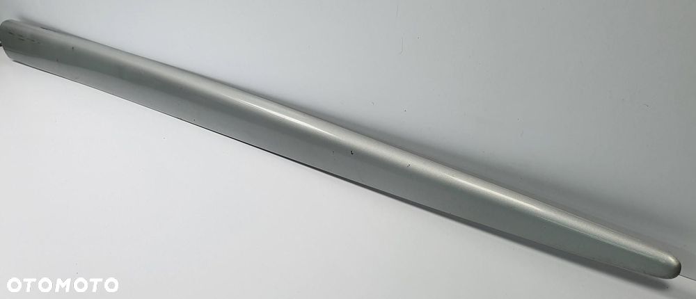 LISTWA DRZWI PRAWY PRZÓD NISSAN MICRA K11 5D 808701F7 - 3