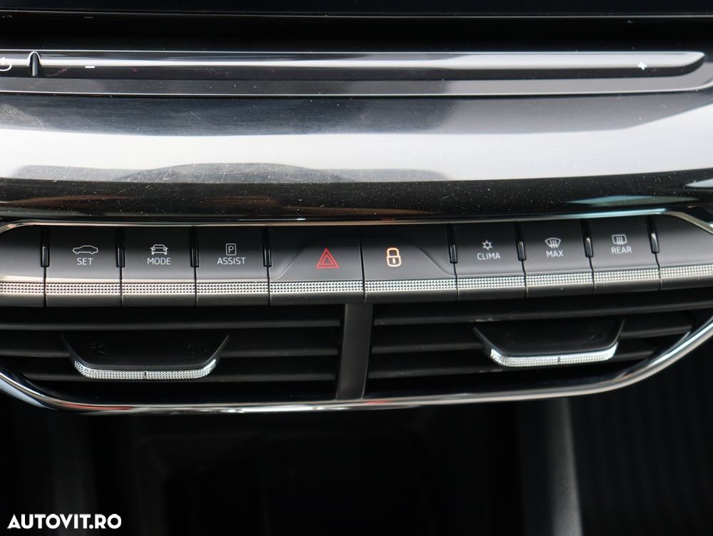 Skoda Octavia 2.0 TDI DSG Style - 21