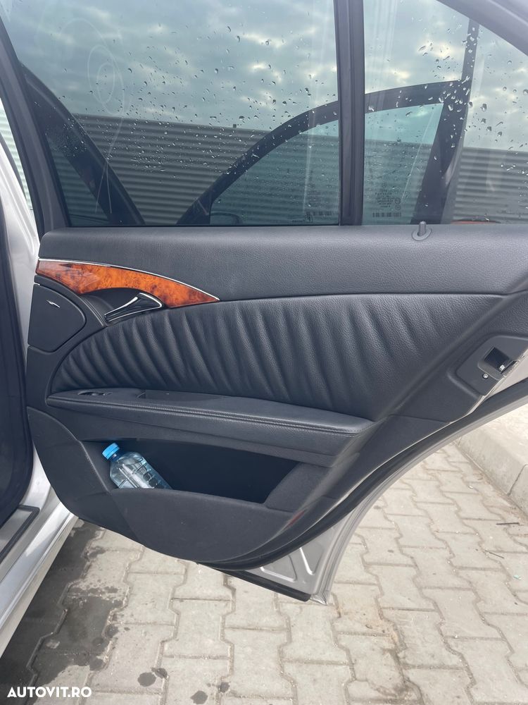 Mercedes-Benz E - 19