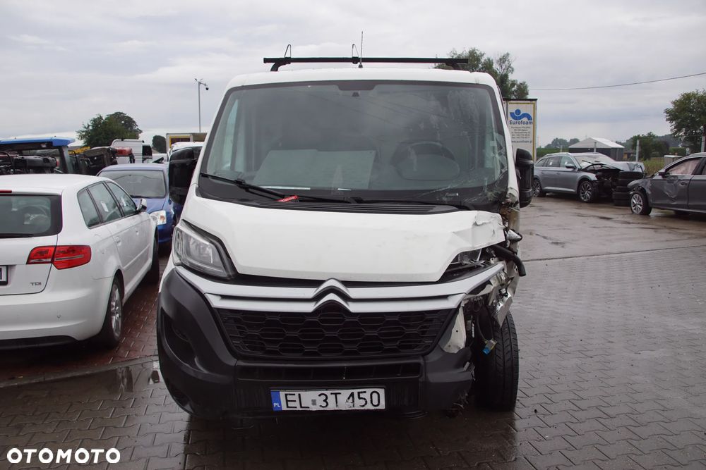 Auto na części - Citroen Jumper III 2.2 BlueHDI 120 KM 4H03 20GP20 EWP 2019R Silnik Skrzynia Drzwi Błotnik Zderzak Lampa Lusterko Klamka Szyba Deska Kokpit Sterownik Moduł Czujnik Licznik Panel Kierownica - 2